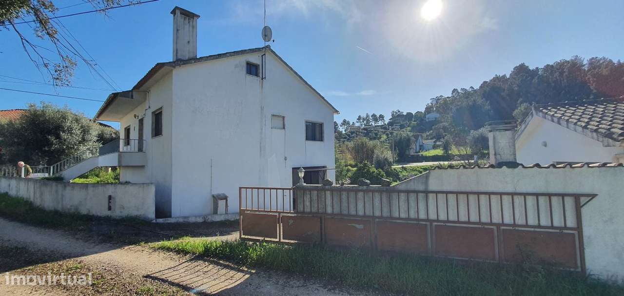 Moradia T4 pronta a habitar, a 50 metros do Rio Zêzere-8