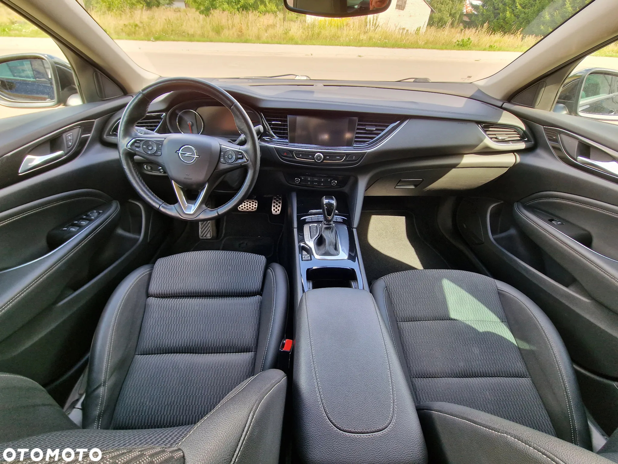 Opel Insignia 2.0 CDTI Cosmo - 11