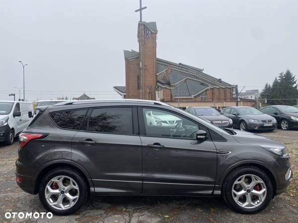 Ford Kuga 1.5 EcoBoost 2x4 Black & Silver - 6