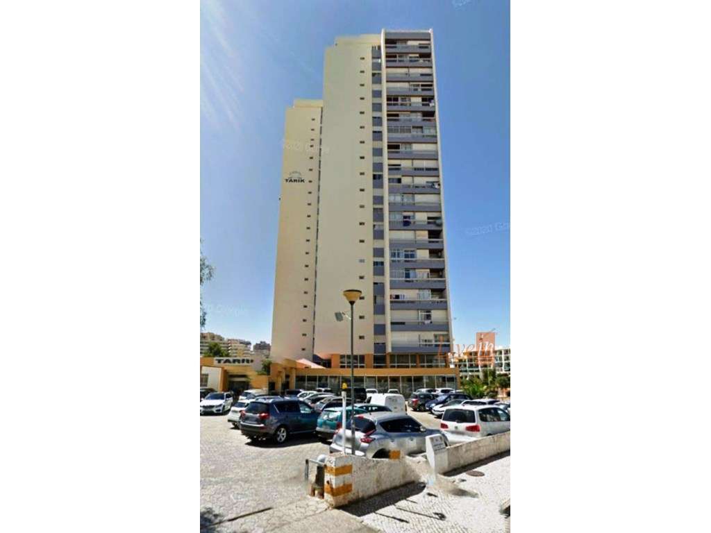 Lote de 8 Imóveis para venda em Conjunto em Lisboa, Barreiro, Moita... - Grande imagem: 5/24