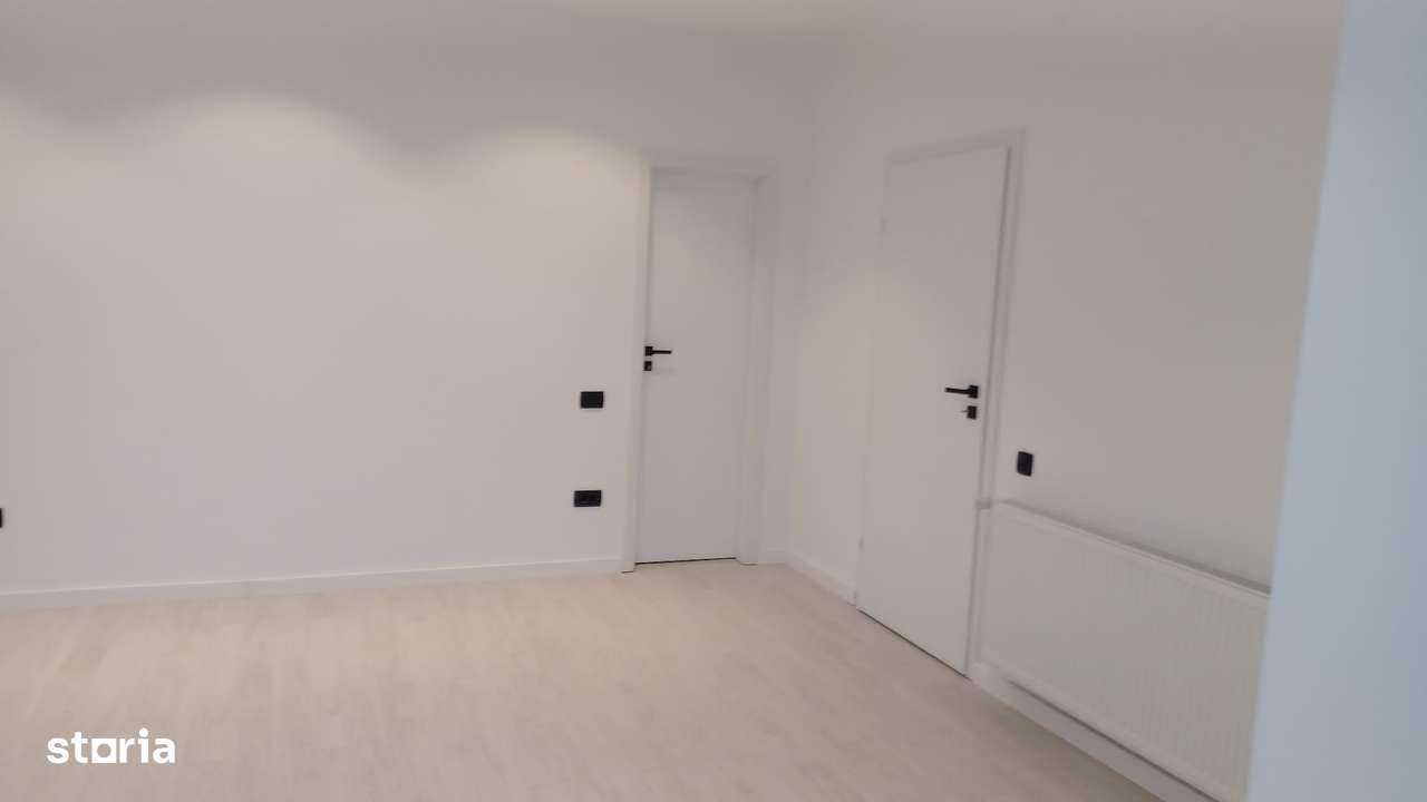 Apartament 2 camere ultracentral, bloc tip vila, etaj 2/2, renovat.-5