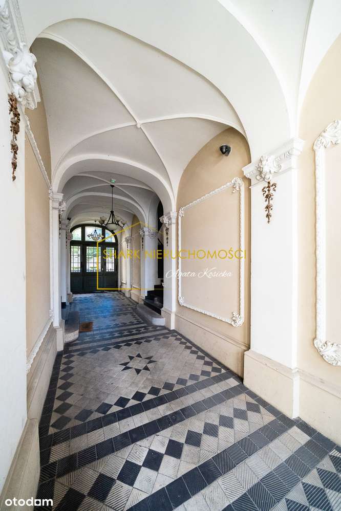 Klimatyczne mieszkanie w kamienicy w centrum!-18