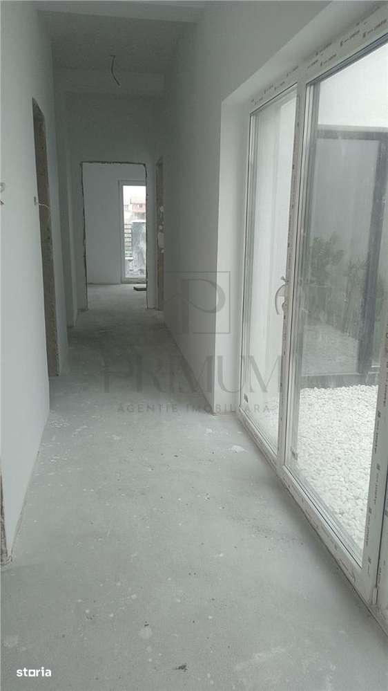 Sacalaz- proiect deosebit-4 camere- curte interioara - Imagine principală: 4/5