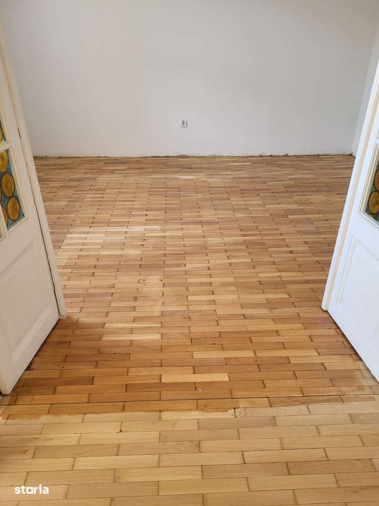 Casa, 200 m²,  - Imagine principală: 5/7