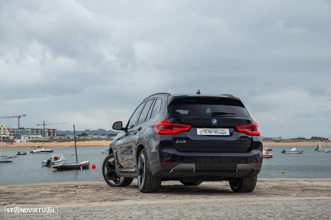 BMW iX3 M Sport Impressive - 21