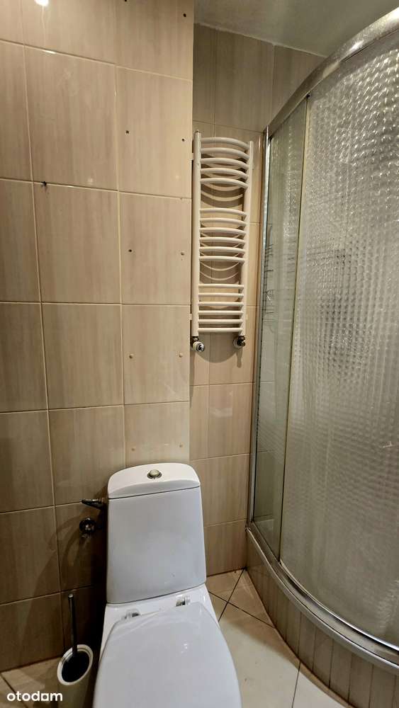 2 pokoje, 2 piętro w czteropiętrowcu-3