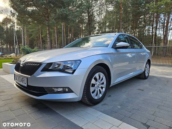 Skoda Superb 1.5 TSI ACT Active - 4