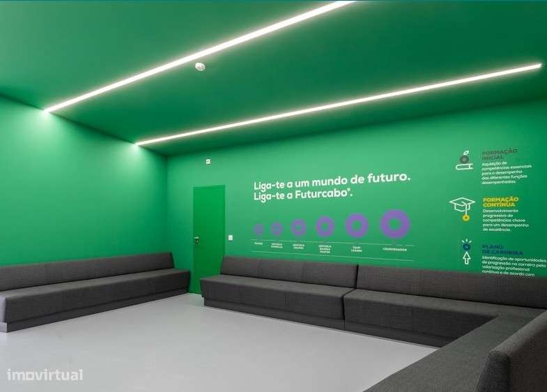 Loja Comercial com Potencial Único – Ferreira Lapa / Bom Sucesso, Port-15