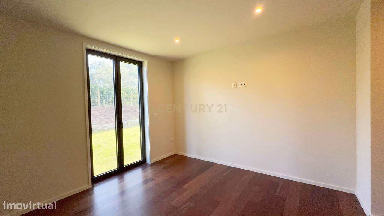 Moradia Térrea Nova em Condomínio Privado - T3 Nova | Vila Nova de Gai-42