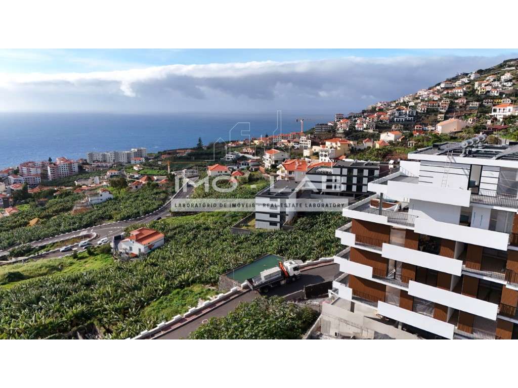 Amplo T3 - Vista Vale - Câmara de Lobos-22