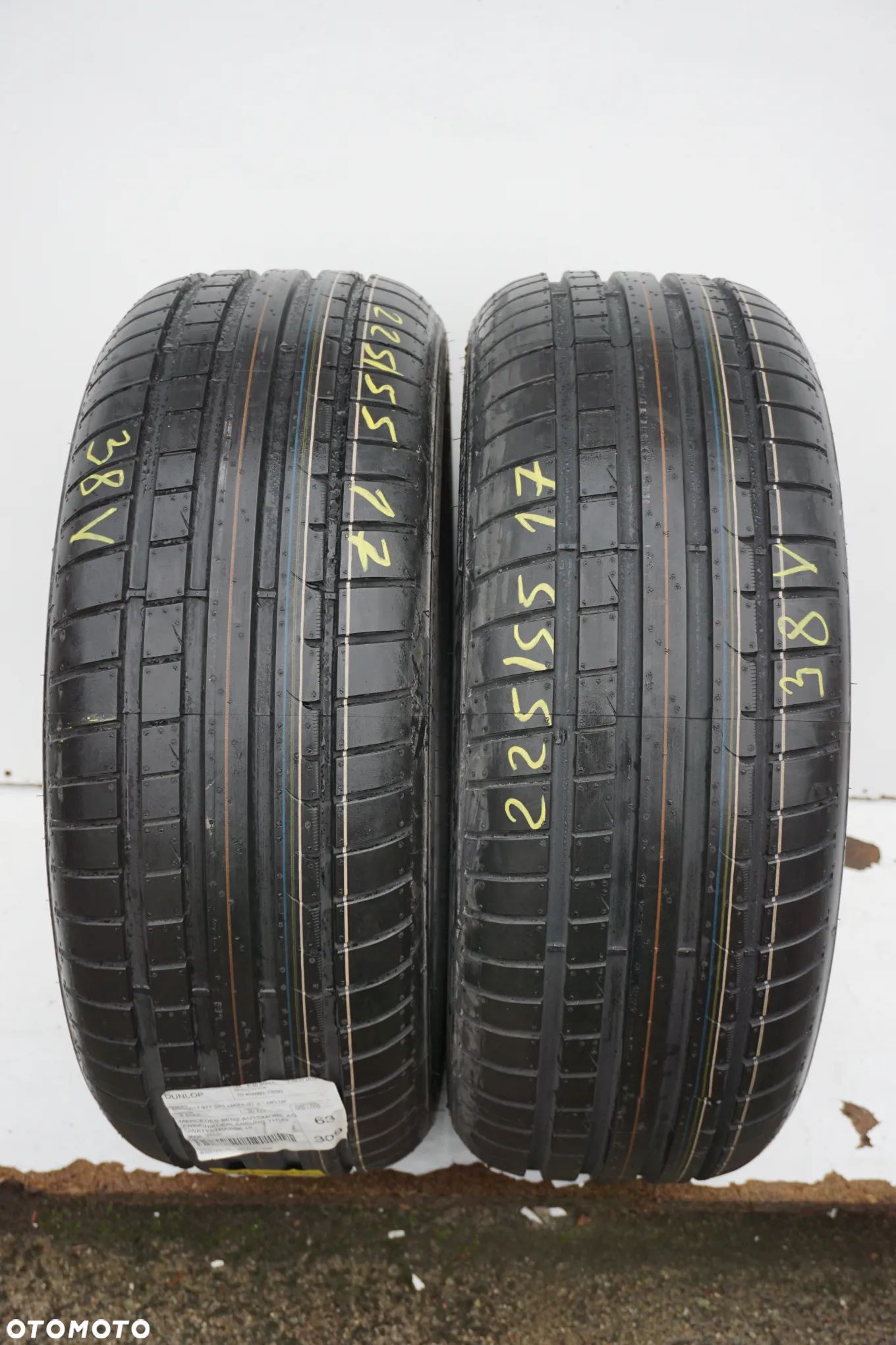 225 55 17 97 Y Dunlop Sport Maxx RT2 FV - 1