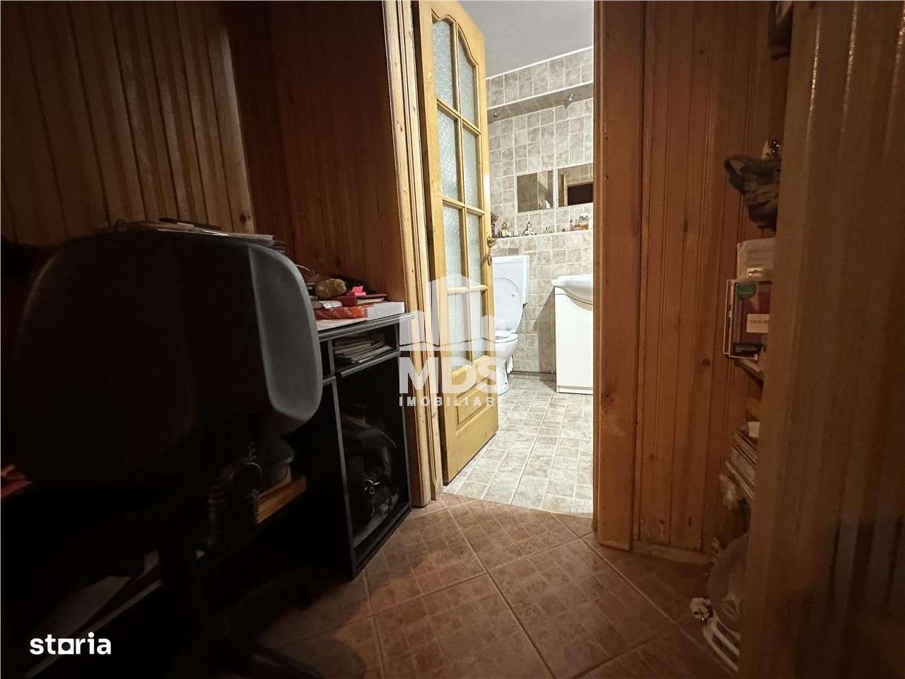 Decomandat la Parter cu Garaj - Imagine principală: 5/9