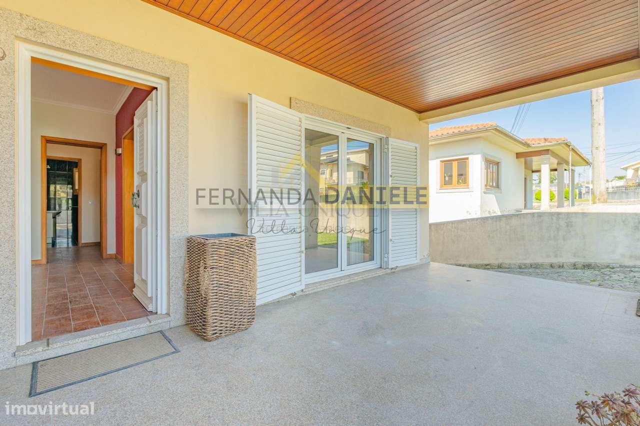 Quinta Urbana - Morandia em Travanca com 3 suítes e 1425m2 de terreno-26