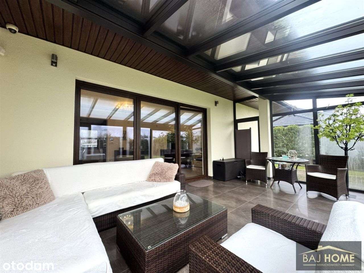 Nowoczesny dom parterowy niedaleko jeziora Tarpno-6