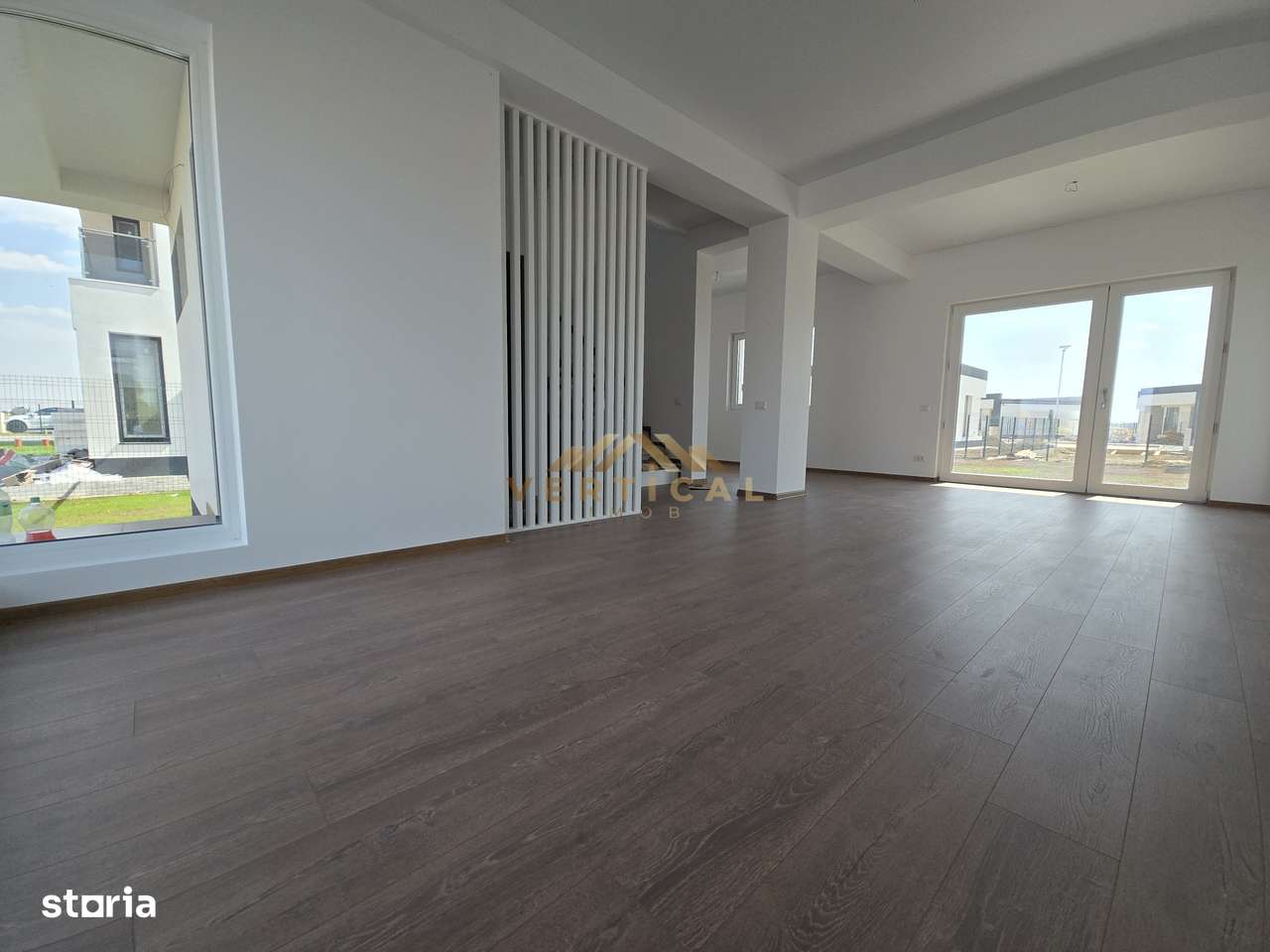 Vila 4 Camere /  3 Bai  \ Berceni Mega Parc - Imagine principală: 2/13