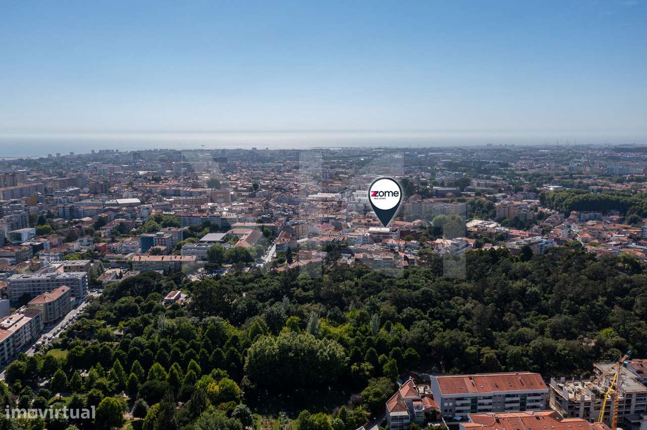 T2+1 com Varandas, Lugar de garagem, Totalmente Remodelado - Paranhos-47