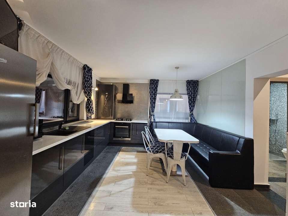 Vila P+M,Lumina ,mobilat utilat - Imagine principală: 1/16