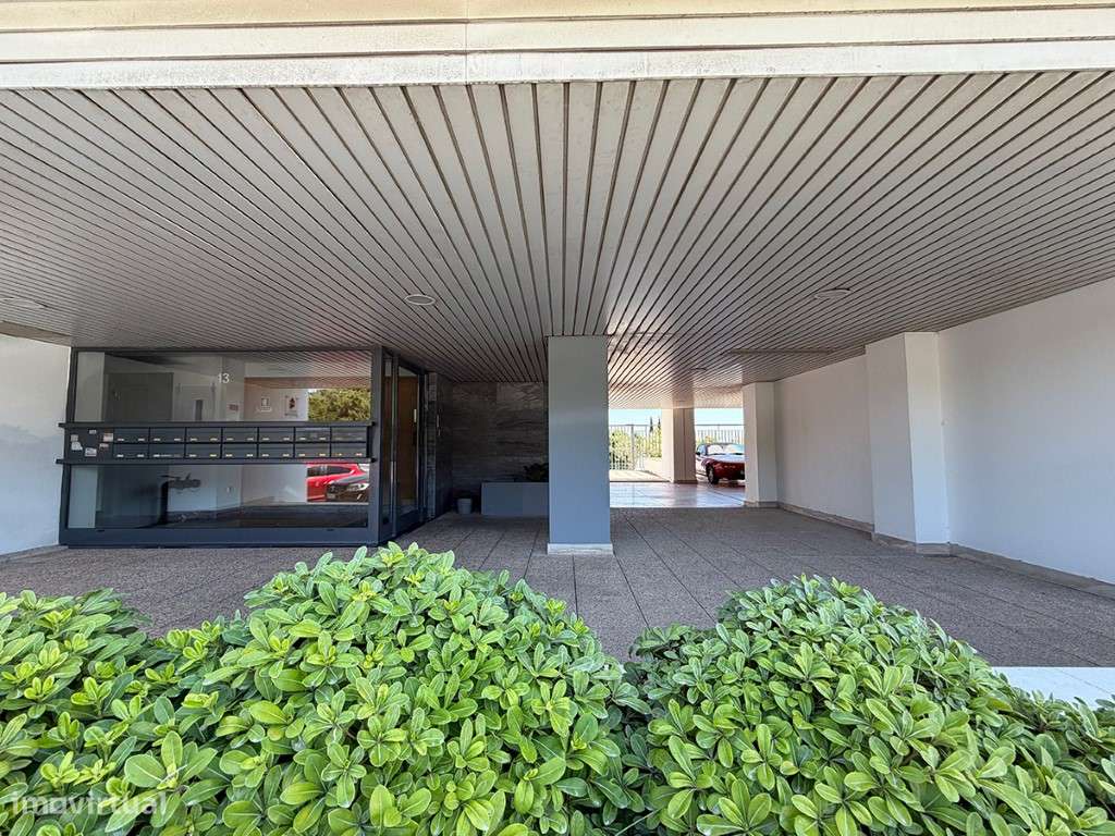 Magnífico Apartamento T3 a venda com 2 garagens em Condomínio Priva...-37