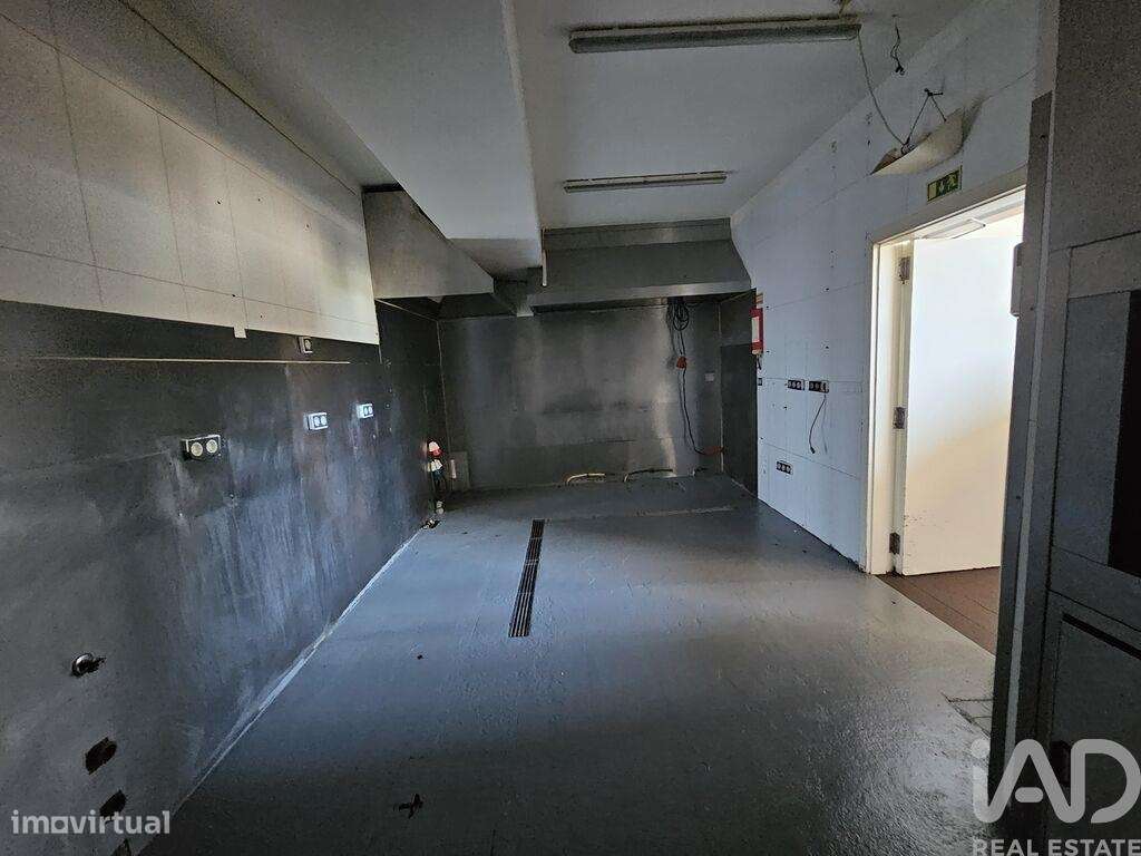 Loja / Estabelecimento Comercial em São Martinho de 102,00 m2 - Grande imagem: 4/7