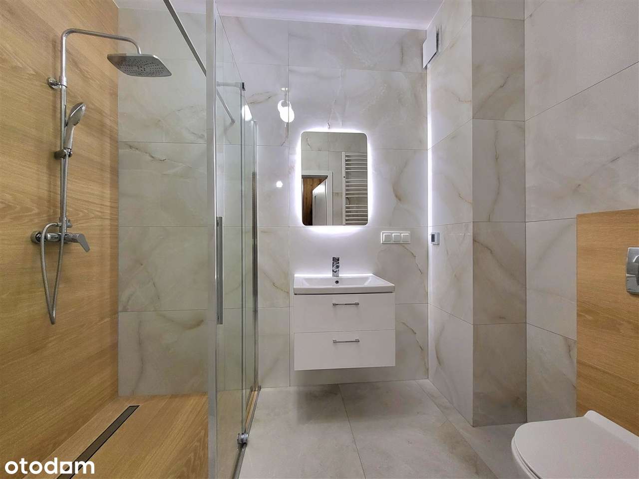 Mieszkanie w dzielnicy Parkitka.-8