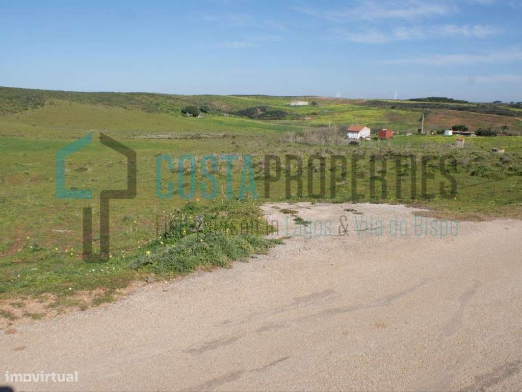 Terreno Rústico a poucos minutos de Vila do Bispo - Grande imagem: 1/11