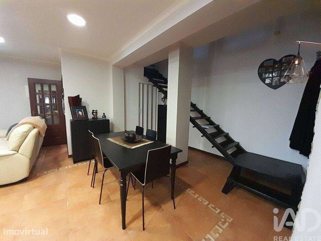 Casa / Villa T2 em Abrunheira, Verride e Vila Nova da Barca de 96,3 m2 - Grande imagem: 4/6