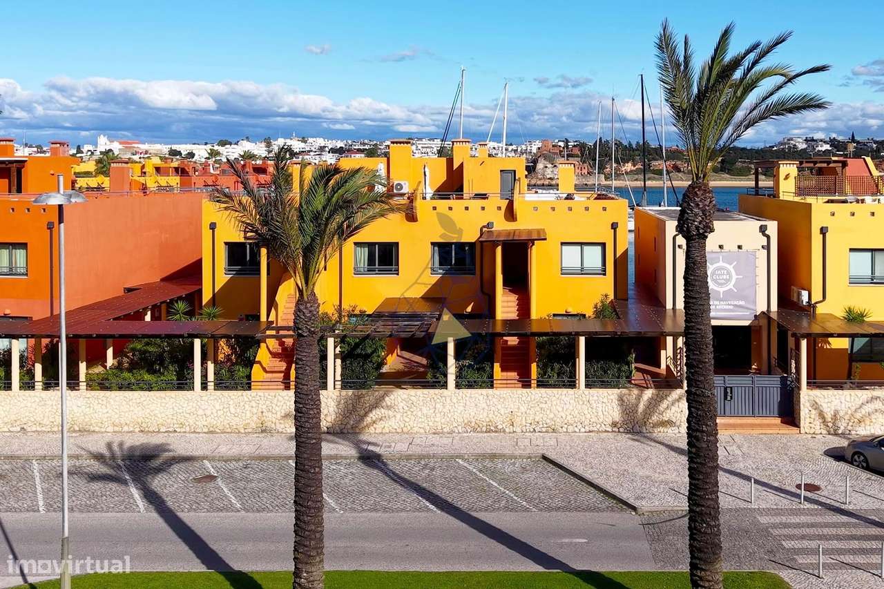 Apartamento com 1 quarto Mobilado e Equipado na Marina de Portimão - Grande imagem: 2/44