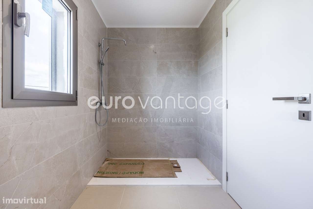 Moradia T4 | Nova | Jardoeira – Batalha-28