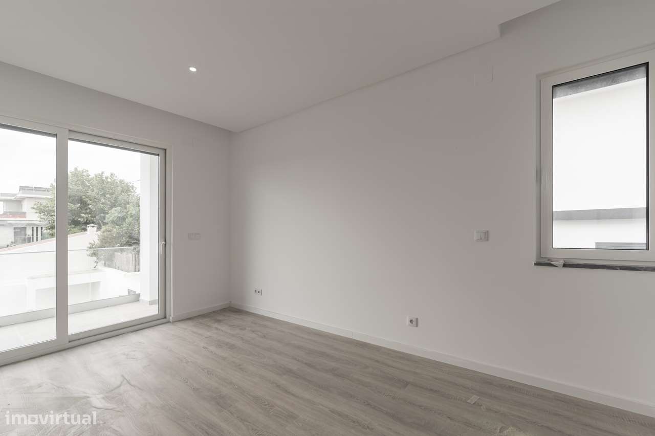 Moradia independente T4+1 nova c/piscina a 20 minutos Lisboa-27