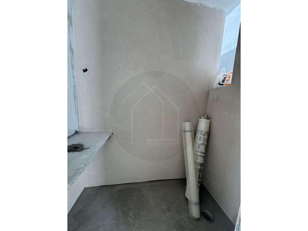 Moradia Nova T2 | 2 Suites | Pronta em Janeiro | Valbom-5