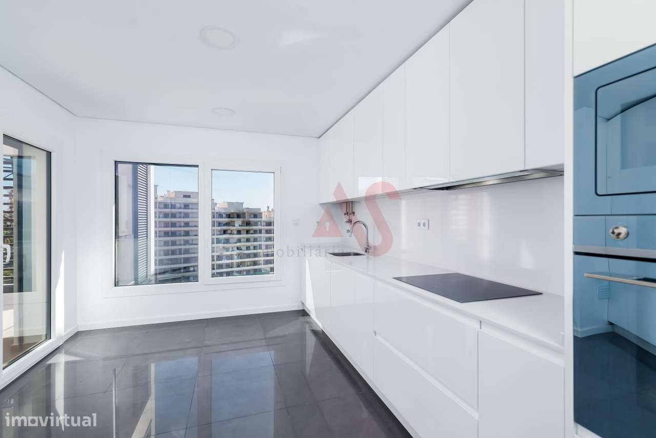 Apartamento T3 NOVO na Urbanização Colinas do Cruzeiro, em Odivelas - Grande imagem: 5/26