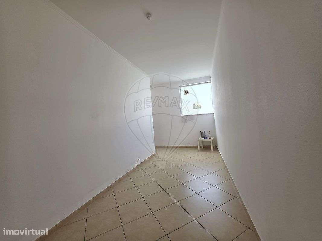 Loja  para arrendamento - Grande imagem: 4/11