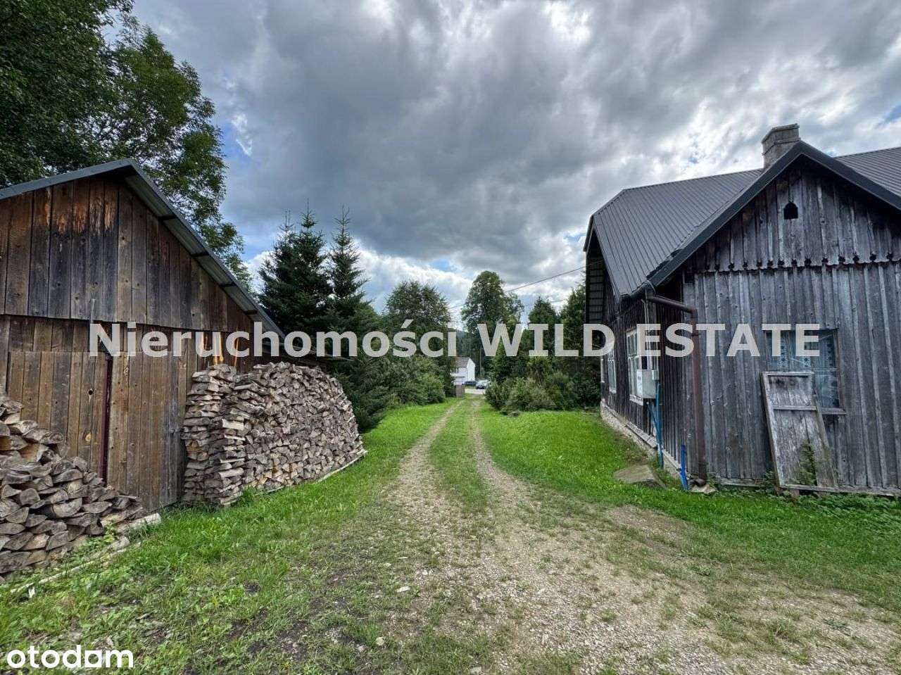 Dom, 310 m², Cisna-7