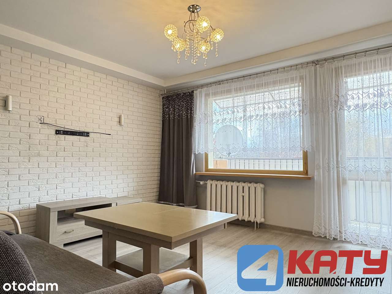 REZERWACJA!  3 pokoje || duży balkon || 2 piętro || CENTRUM-1