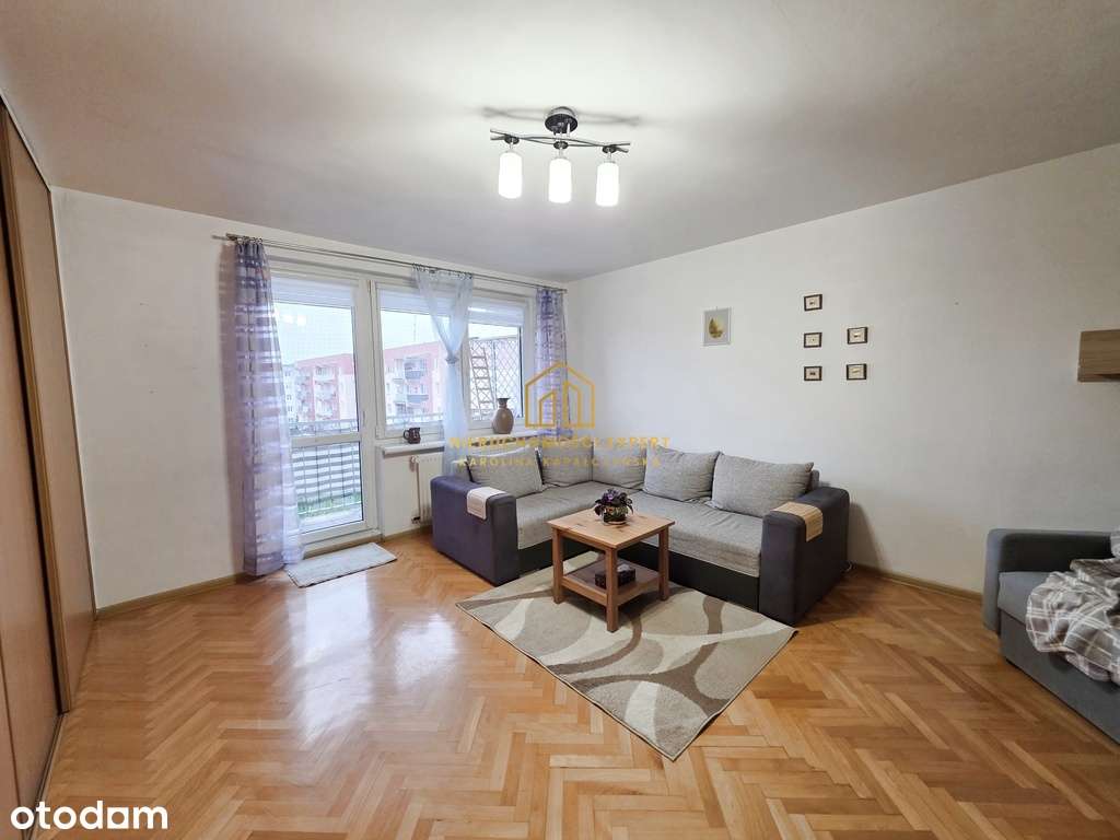 2 pokoje z dużym balkonem i piwnicą-4