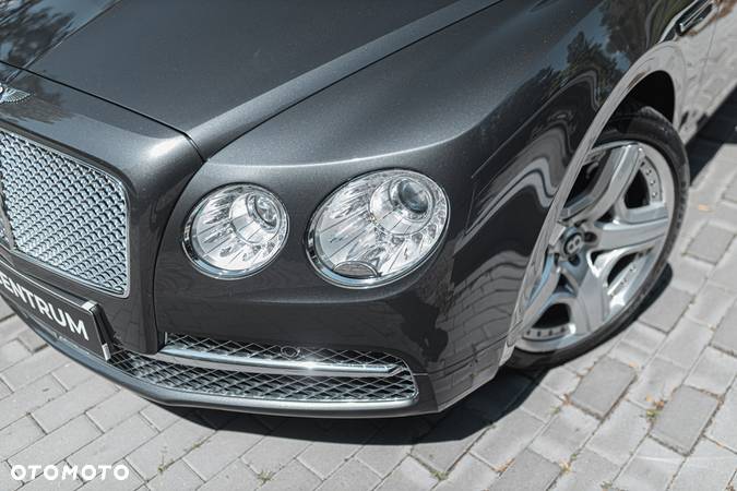 Bentley Continental Flying Spur W12 - 2