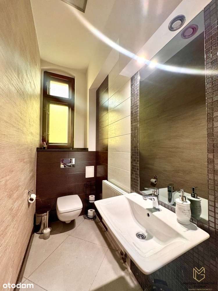 Lokal ścisłe centrum - deptak, blisko Sądu-9