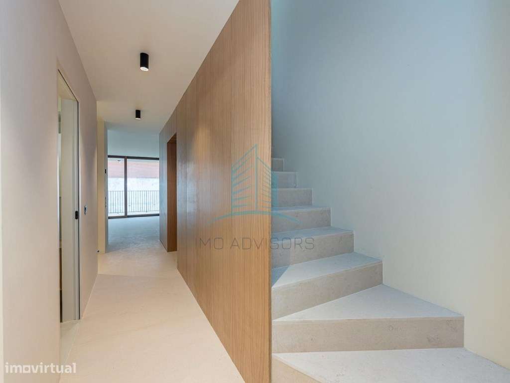 T4 Duplex com Piscina privativa - Matosinhos Sul-12