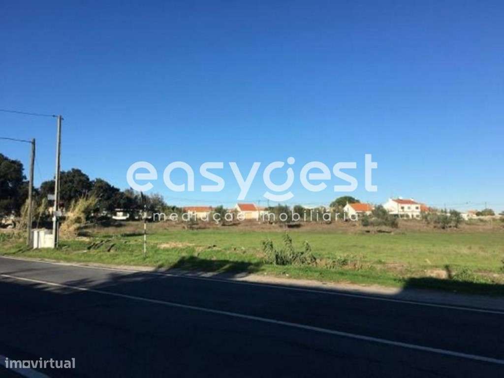 Terreno Rústico em Santo António Da Charneca - Grande imagem: 2/5