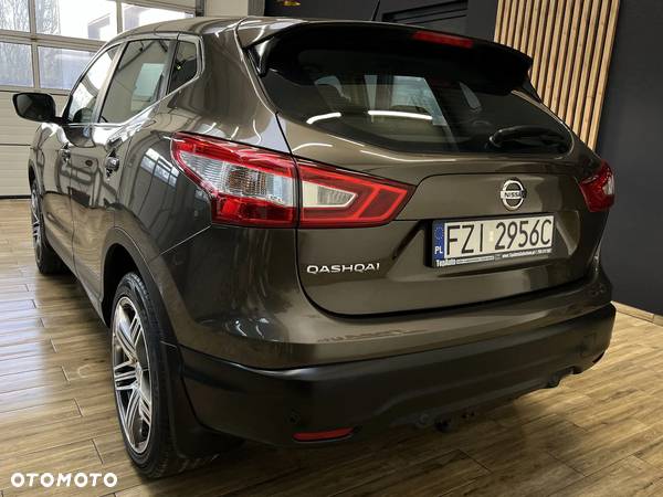 Nissan Qashqai 1.6 DCi Visia - 9