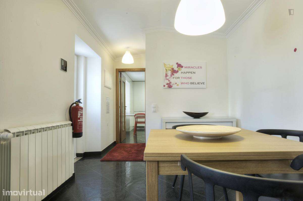 Apartamento com 1 quartos - localizado em Lumiar Lisbon - Grande imagem: 2/15