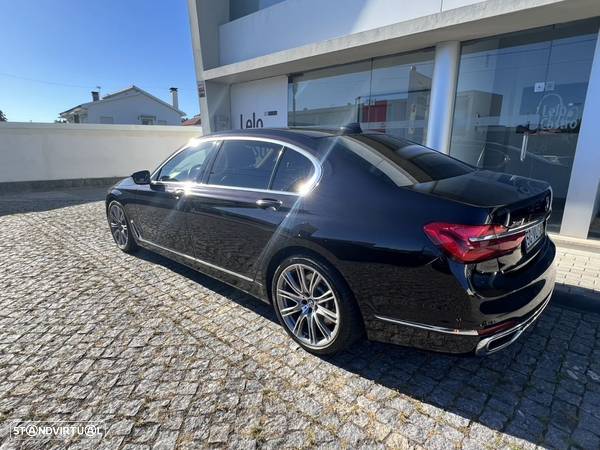 BMW 750 Ld xDrive - 7