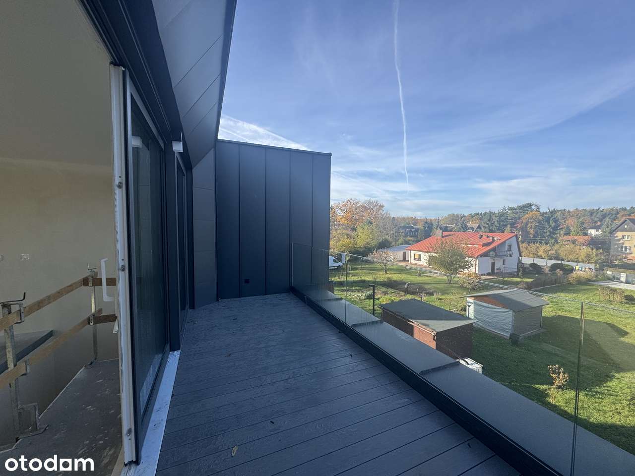 Nowoczesny bliźniak  z ogrodem i tarasem na dachu !-3