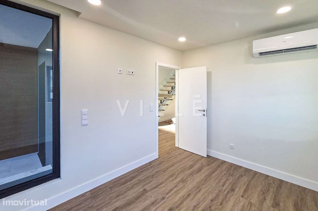 Moradia T4, NOVA, em Aradas - Grande imagem: 3/58