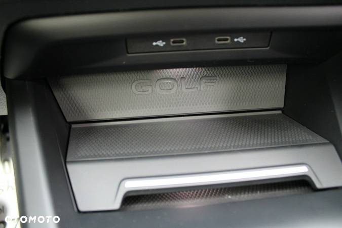 Volkswagen Golf VIII 2.0 TDI GTD DSG - 30