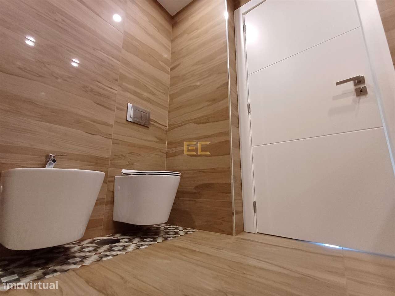 Apartamento T3 novo, com garagem, para venda na Figueira da Foz- Buarc-25