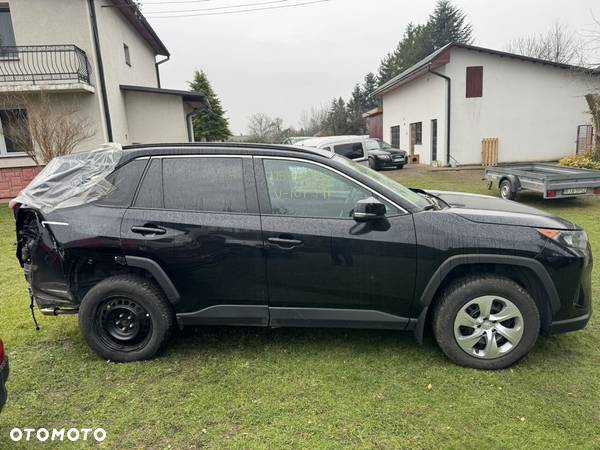 Toyota RAV4 - 22