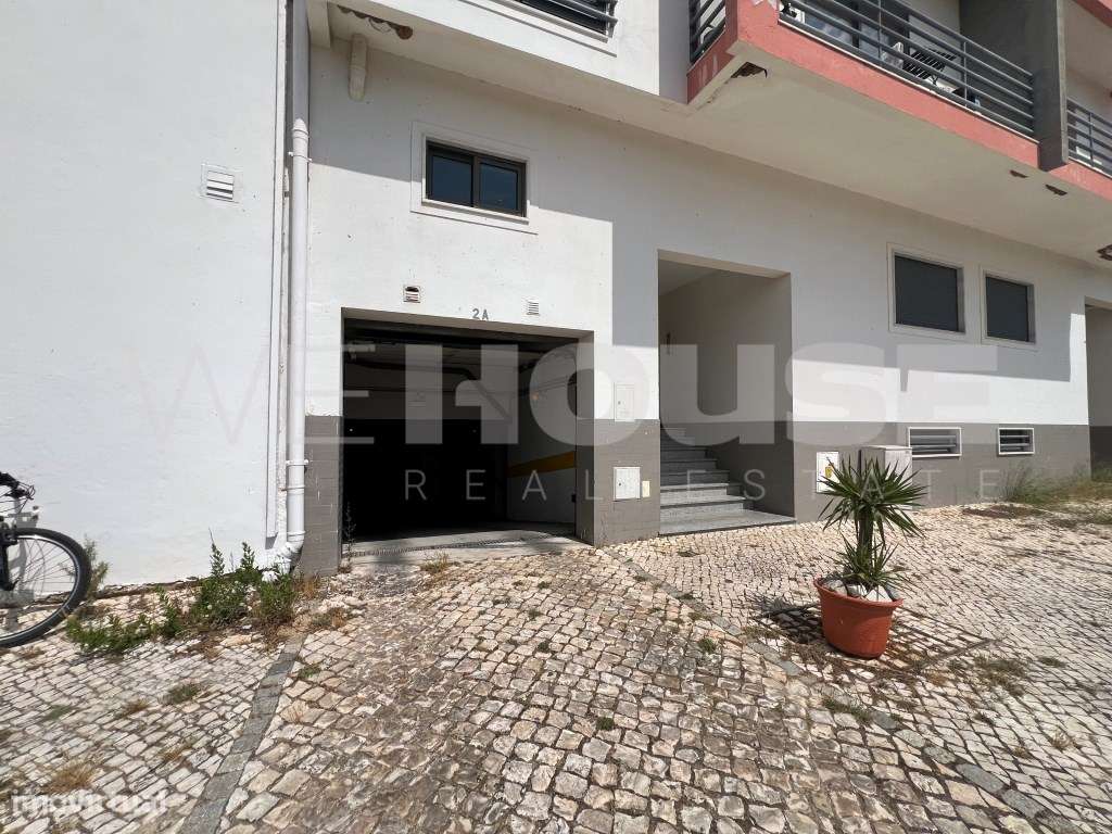 Apartamento T2 com Parqueamento | Pinhal Novo-24