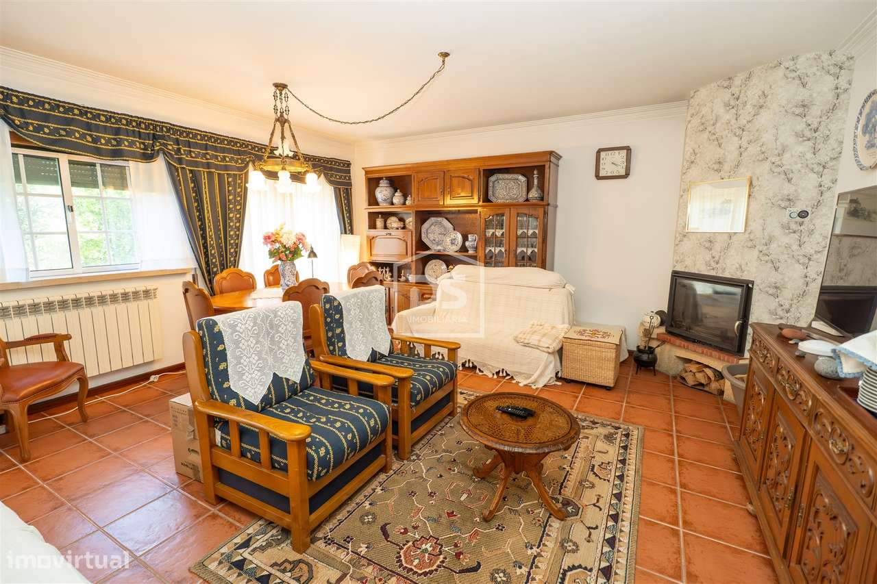 Moradia Geminada T4 Venda em São Martinho do Bispo e Ribeira de Frades - Grande imagem: 5/31