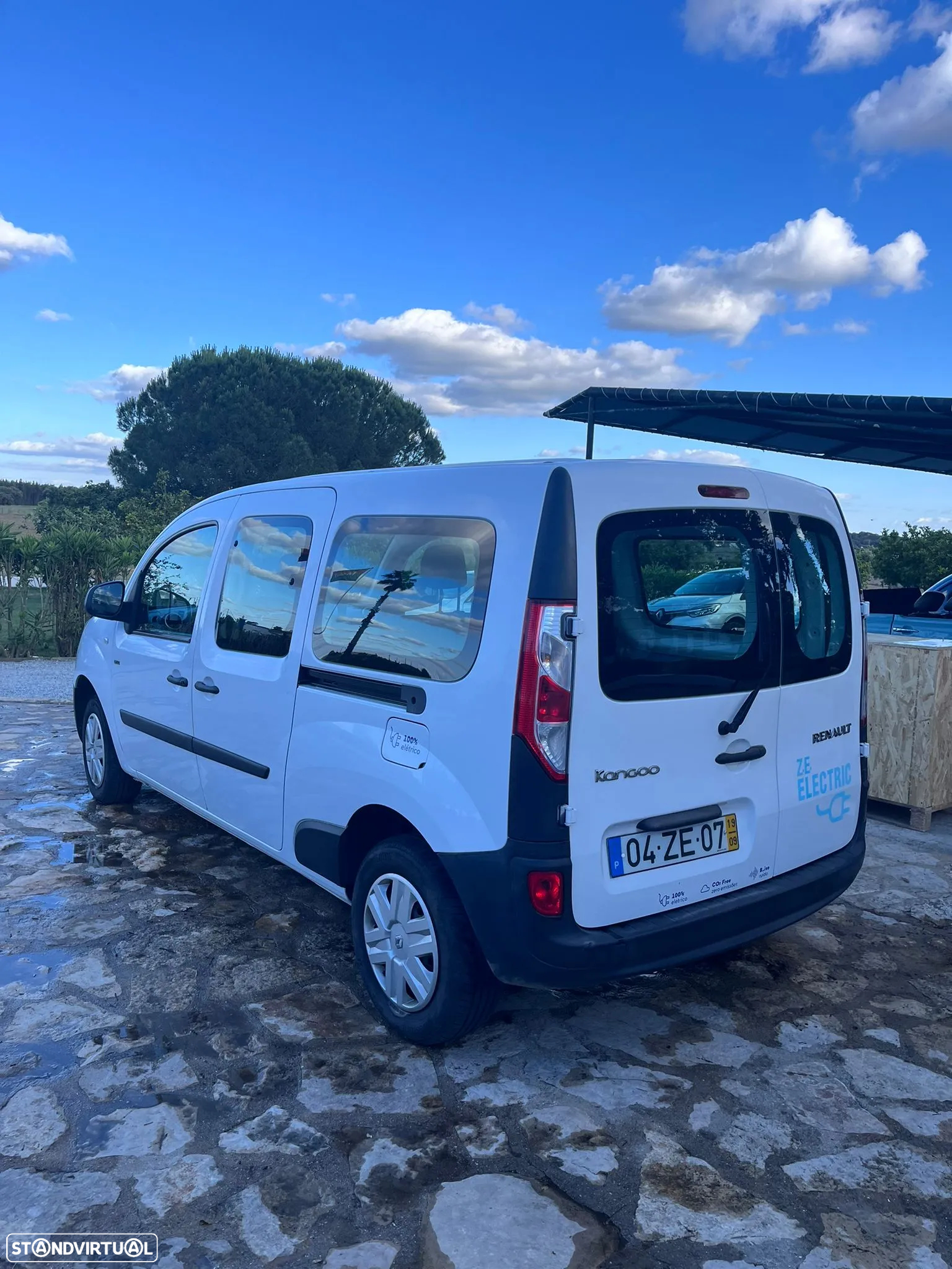 Renault Kangoo Z.E. 33 - 9